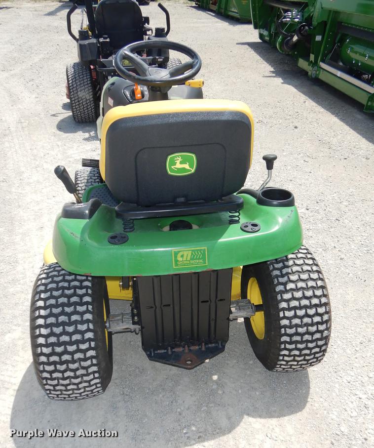 image for item EQ9960 John Deere LA105 lawn mower