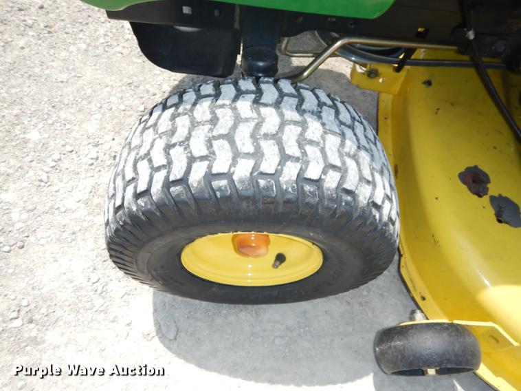 image for item EQ9960 John Deere LA105 lawn mower