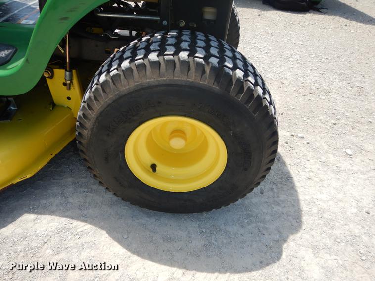 image for item EQ9960 John Deere LA105 lawn mower