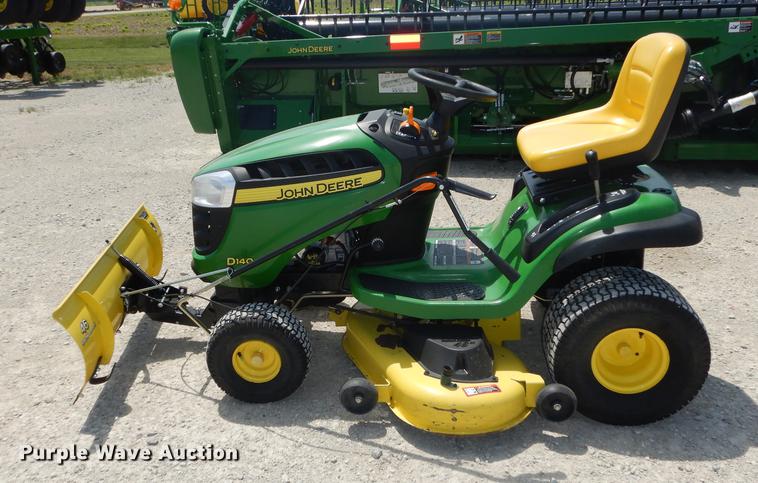 image for item EQ9962 John Deere D140 lawn mower