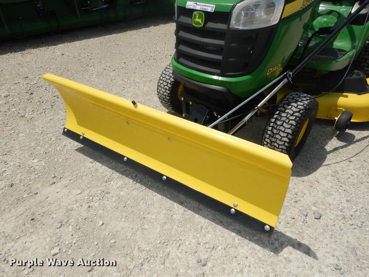image for item EQ9962 John Deere D140 lawn mower