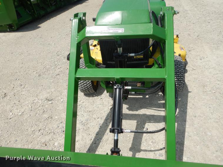 image for item EQ9963 John Deere 425 lawn mower