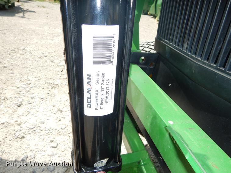 image for item EQ9963 John Deere 425 lawn mower