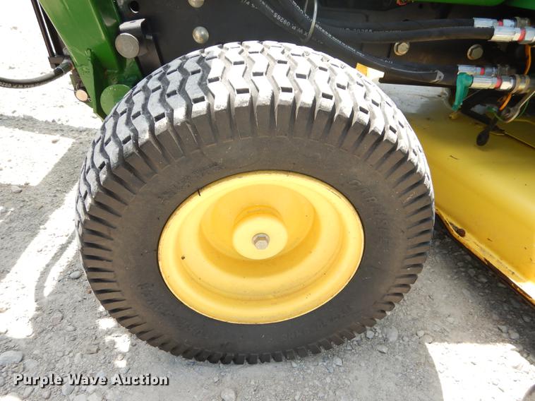 image for item EQ9963 John Deere 425 lawn mower