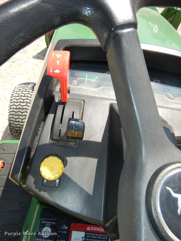 image for item EQ9963 John Deere 425 lawn mower