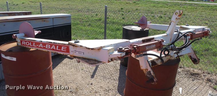 image for item ET9519 Roll-A-Bale hay mover