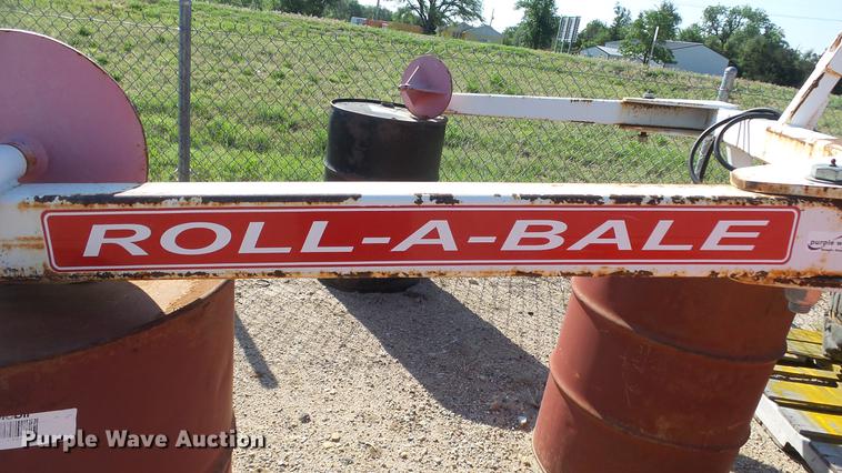 image for item ET9519 Roll-A-Bale hay mover