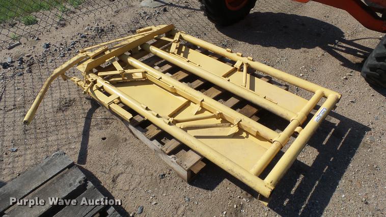 image for item ET9528 Squeeze gate