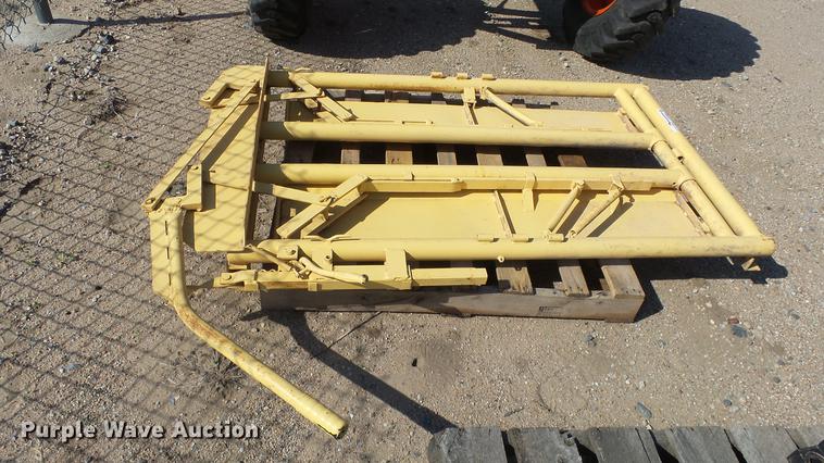 image for item ET9528 Squeeze gate