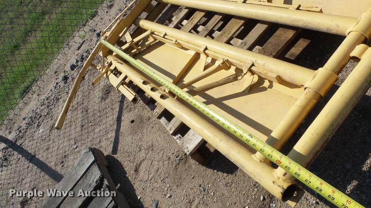 image for item ET9528 Squeeze gate