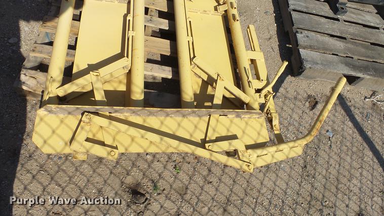 image for item ET9528 Squeeze gate