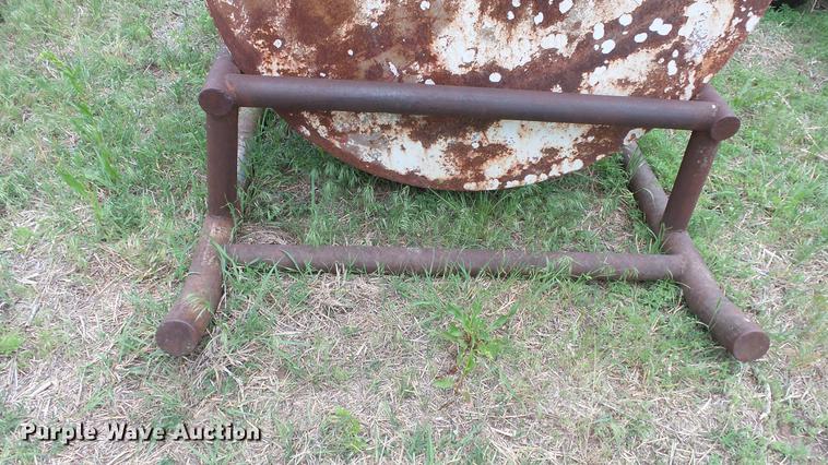 image for item ET9563 (2) steel tanks