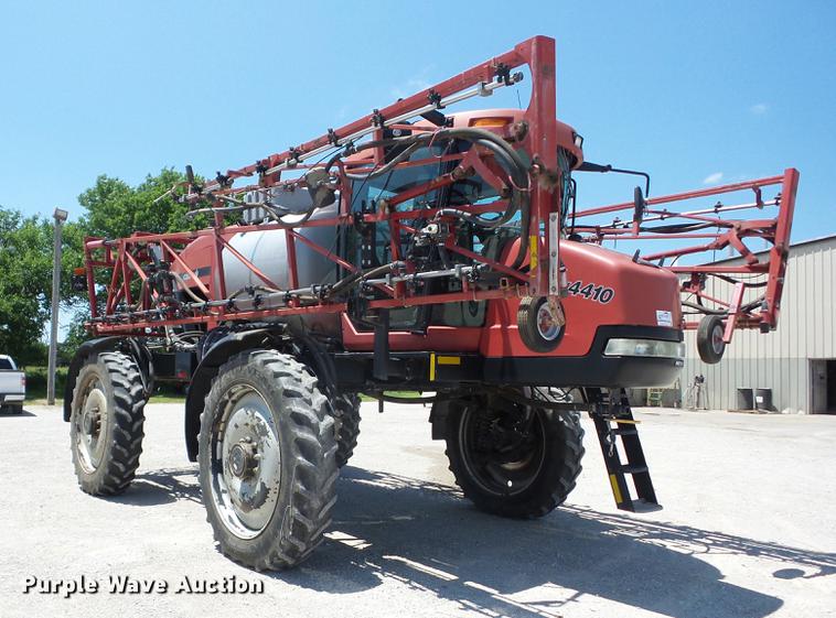 image for item J8508 2004 Case IH SPX4410 sprayer