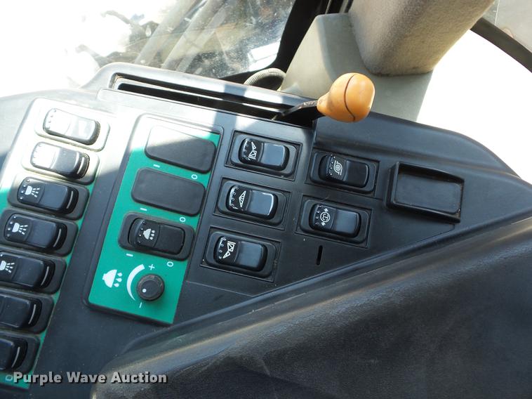 image for item J8508 2004 Case IH SPX4410 sprayer