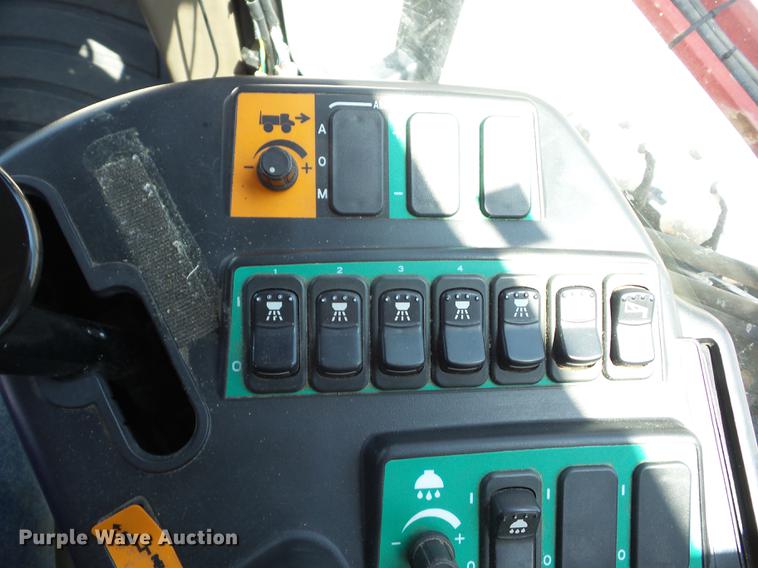 image for item J8508 2004 Case IH SPX4410 sprayer