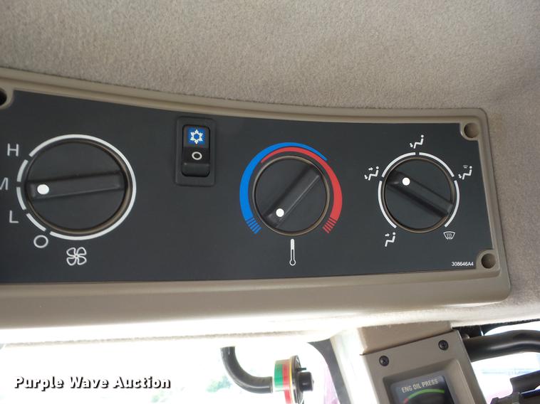 image for item J8508 2004 Case IH SPX4410 sprayer