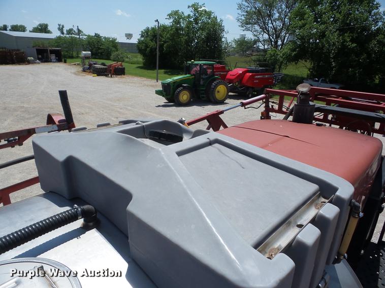 image for item J8508 2004 Case IH SPX4410 sprayer