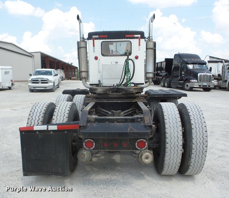 image for item BI9518 1997 Kenworth W900 semi truck