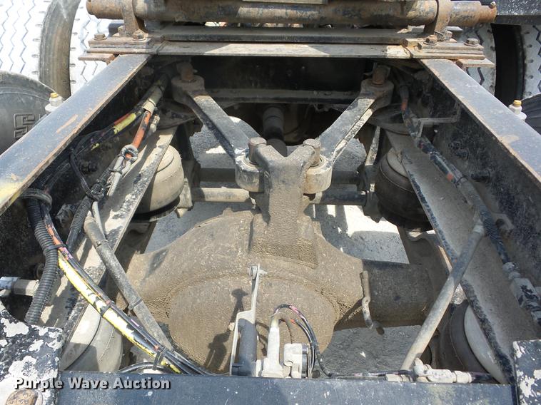 image for item BI9518 1997 Kenworth W900 semi truck