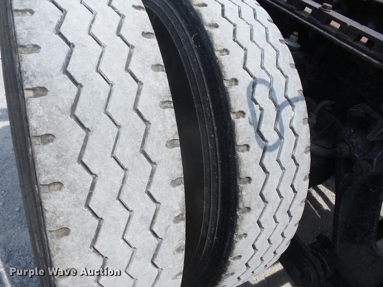 image for item BI9518 1997 Kenworth W900 semi truck