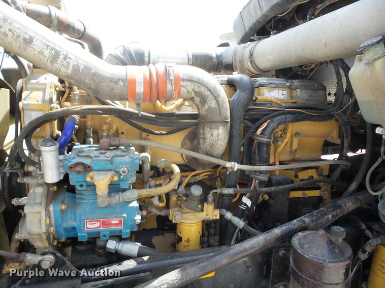 image for item BI9518 1997 Kenworth W900 semi truck