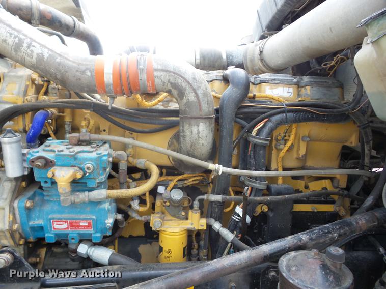 image for item BI9518 1997 Kenworth W900 semi truck