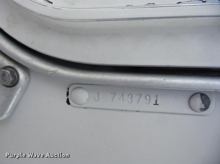 image for item BI9518 1997 Kenworth W900 semi truck