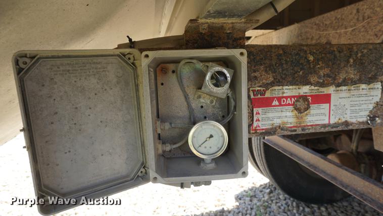 image for item DB6007 1998 Timpte double hopper bottom grain trailer