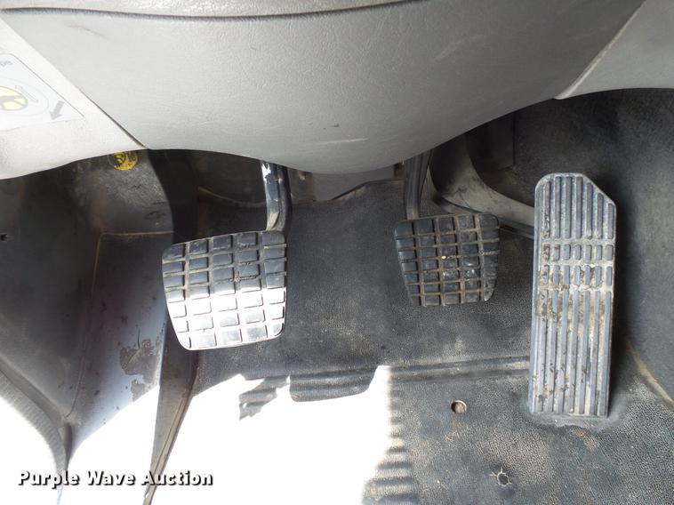 image for item DC1212 2003 Freightliner Century Class ST120 semi truck