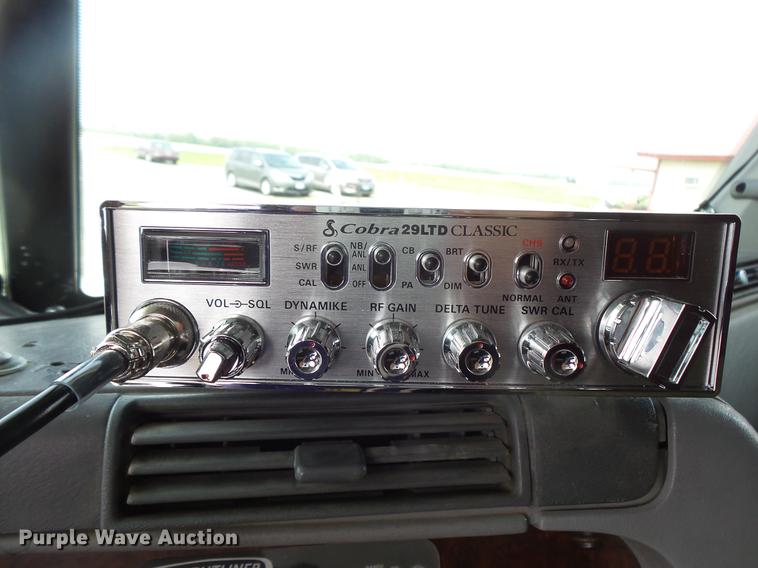 image for item DC1212 2003 Freightliner Century Class ST120 semi truck