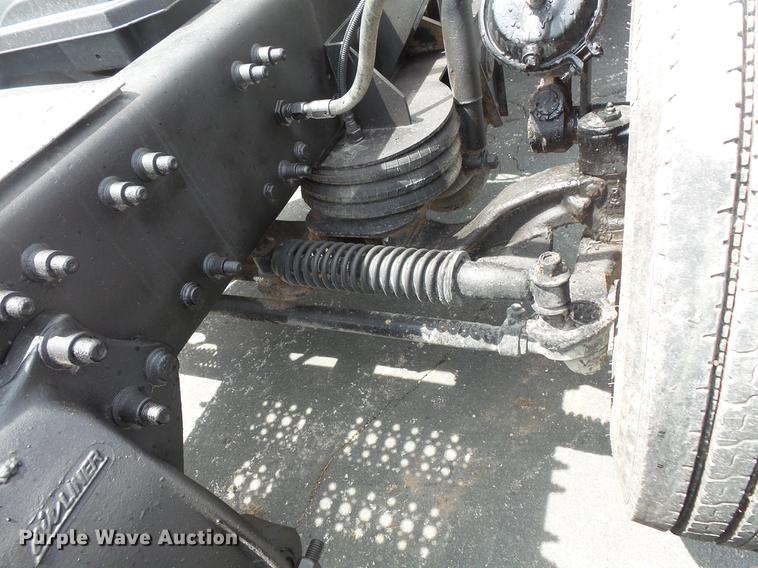 image for item DC1212 2003 Freightliner Century Class ST120 semi truck