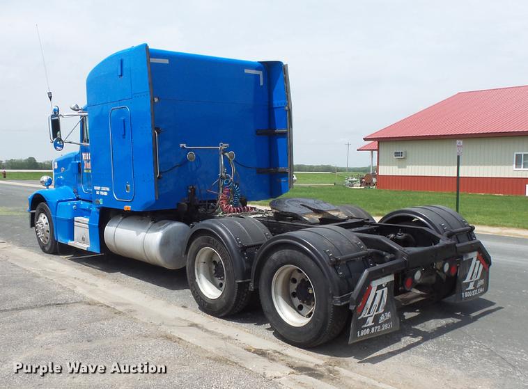 image for item DC1213 1999 Peterbilt 377 semi truck