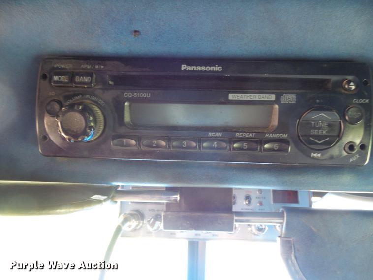 image for item DC1213 1999 Peterbilt 377 semi truck