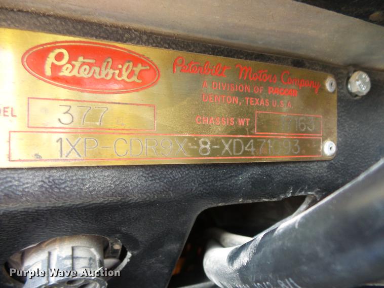 image for item DC1213 1999 Peterbilt 377 semi truck