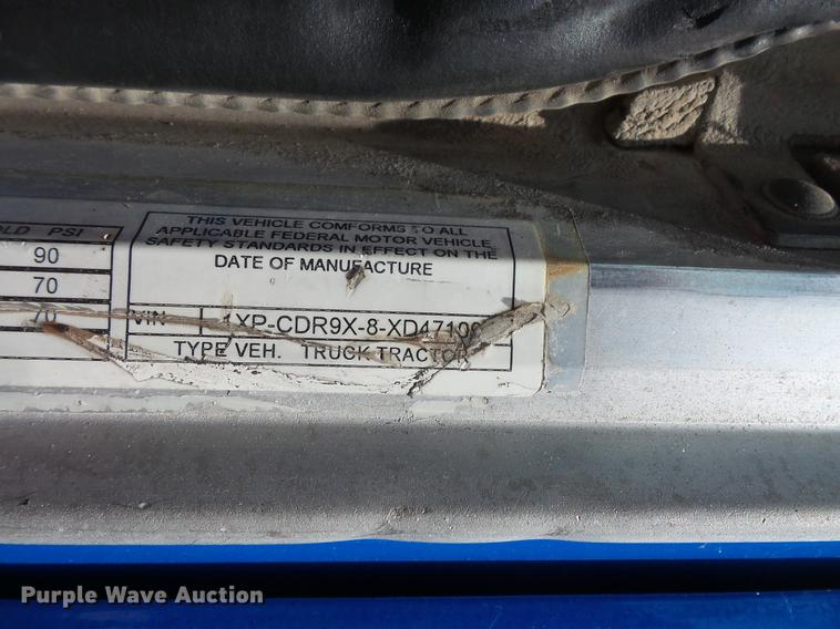 image for item DC1213 1999 Peterbilt 377 semi truck