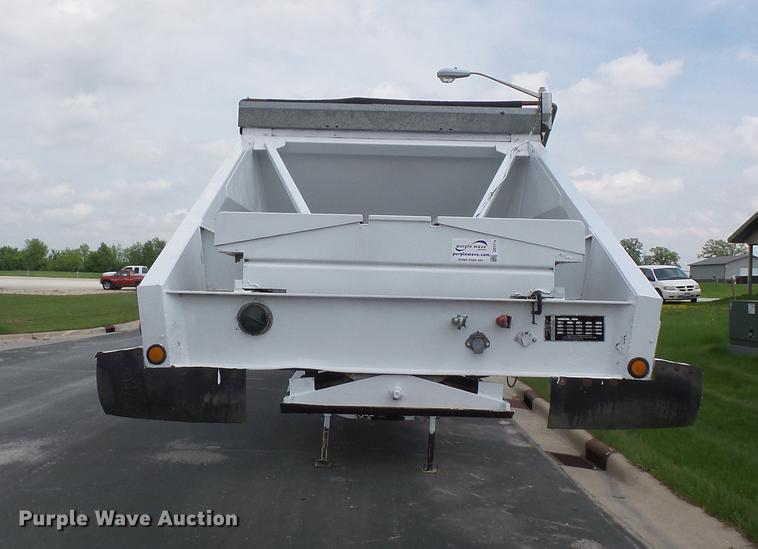 image for item DC1214 1998 Corn Belt S-4202-W bottom dump trailer