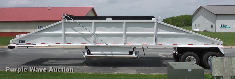 image for item DC1214 1998 Corn Belt S-4202-W bottom dump trailer