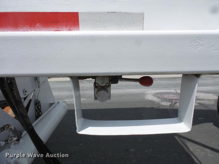 image for item DC1214 1998 Corn Belt S-4202-W bottom dump trailer