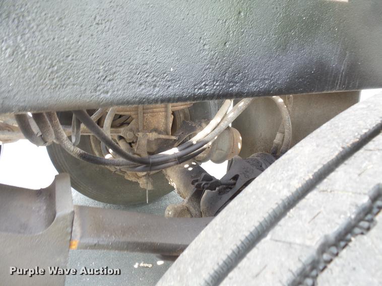 image for item DC1214 1998 Corn Belt S-4202-W bottom dump trailer