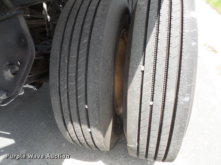 image for item DC1214 1998 Corn Belt S-4202-W bottom dump trailer