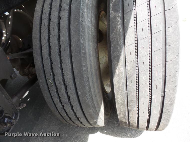 image for item DC1214 1998 Corn Belt S-4202-W bottom dump trailer