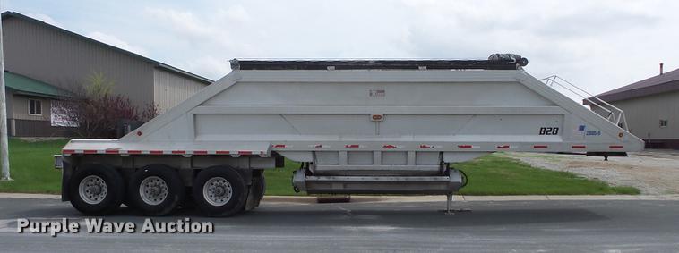 image for item DC1215 2001 Travis AL-30 bottom dump trailer
