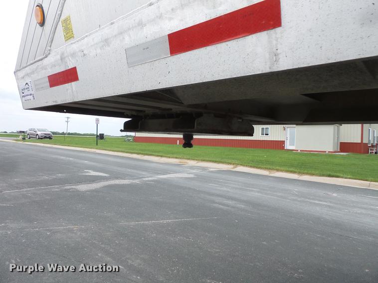 image for item DC1215 2001 Travis AL-30 bottom dump trailer