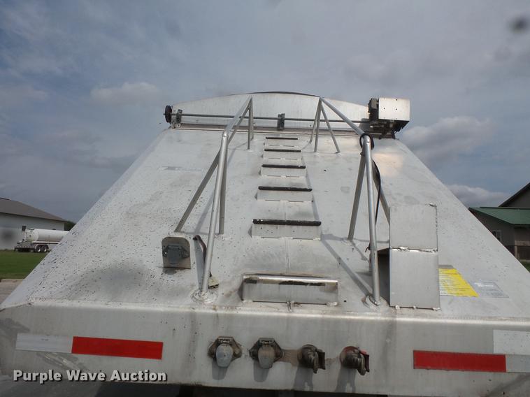 image for item DC1215 2001 Travis AL-30 bottom dump trailer