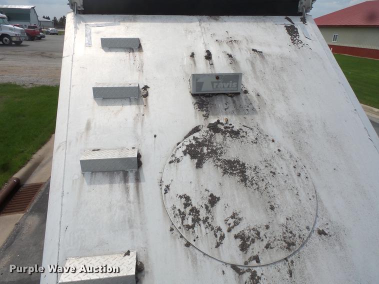 image for item DC1215 2001 Travis AL-30 bottom dump trailer