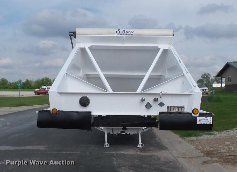 image for item DC1216 1998 Corn Belt S-4202-W bottom dump trailer