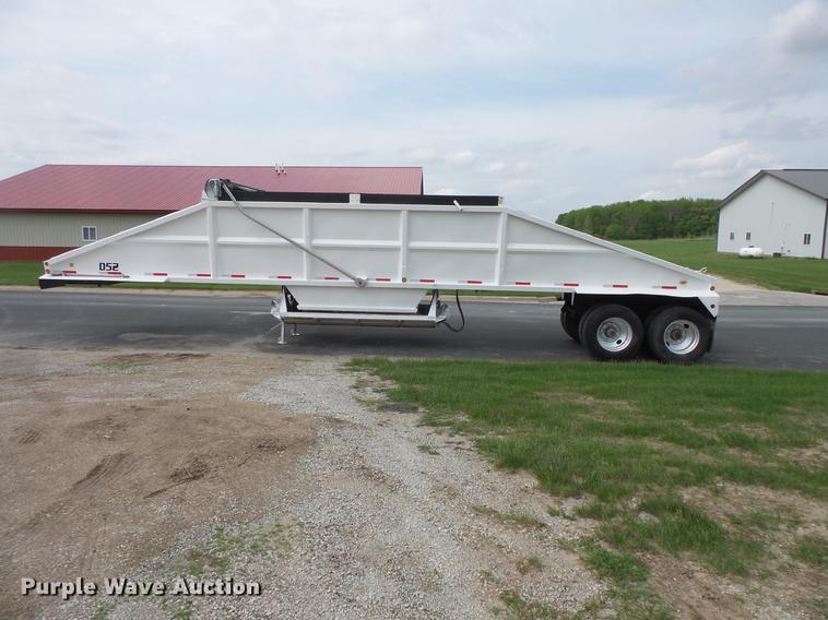 image for item DC1216 1998 Corn Belt S-4202-W bottom dump trailer