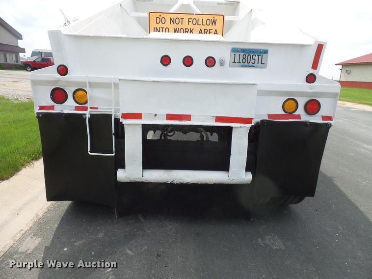 image for item DC1216 1998 Corn Belt S-4202-W bottom dump trailer