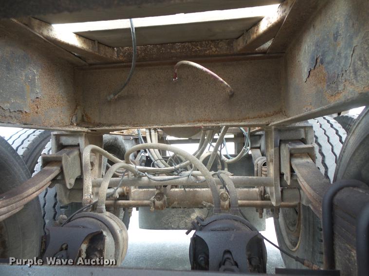 image for item DC1216 1998 Corn Belt S-4202-W bottom dump trailer