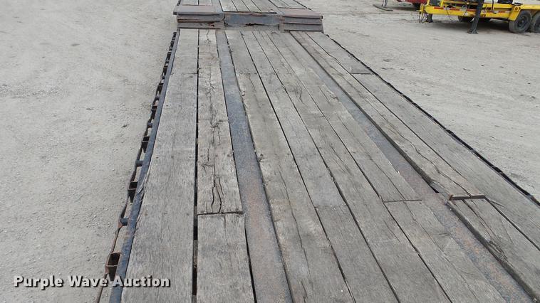 image for item DC2646 1998 XL Specialized double drop deck trailer